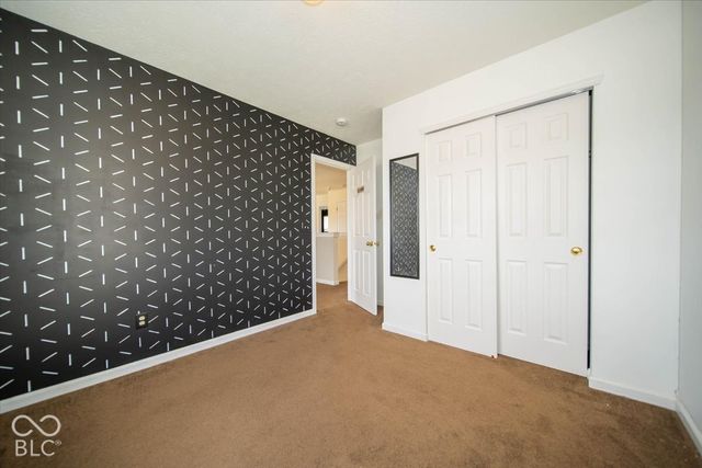 2040 St Clifford Drive, Indianapolis, IN 46239