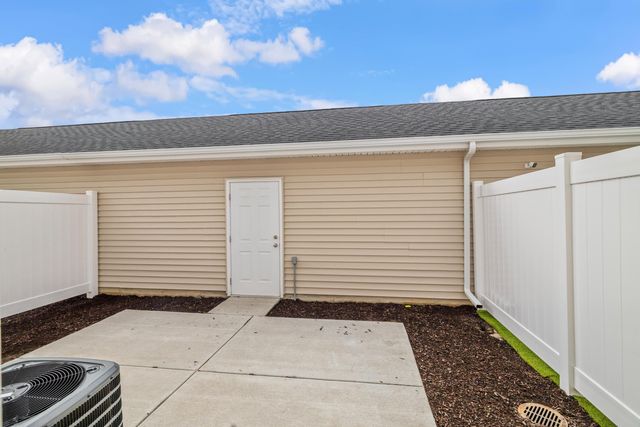 13083 Carolina Street, Crown Point, IN 46307