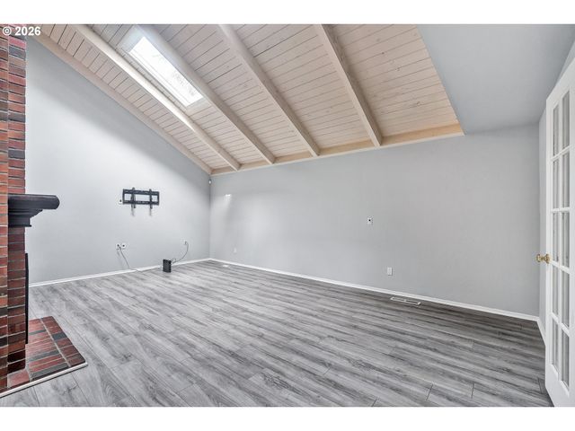 17 BRITTEN Ct, Lake Oswego, OR 97035