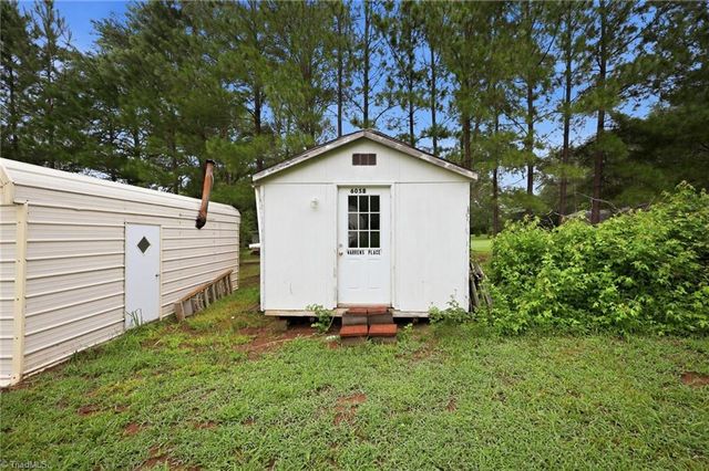 300 Brewer Road, Mayodan, NC 27027