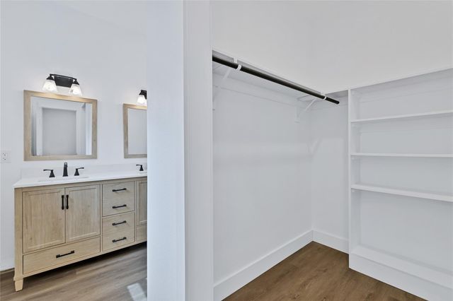 1027 W Coffin Street, Denison, TX 75020