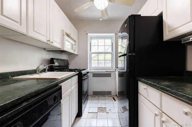 35-24 78th Street B24, Jackson Heights, NY 11372