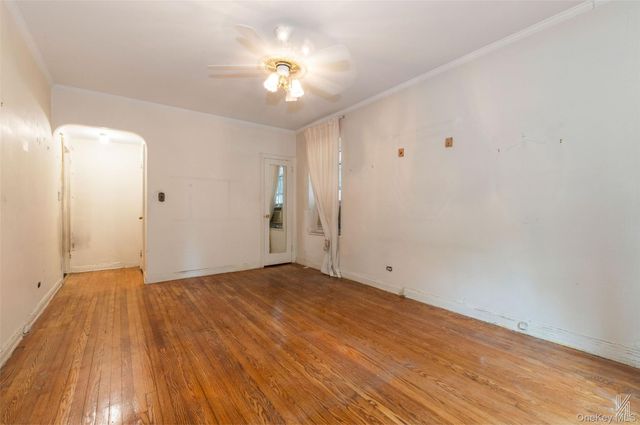 35-24 78th Street B24, Jackson Heights, NY 11372