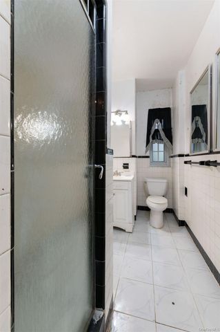 35-24 78th Street B24, Jackson Heights, NY 11372
