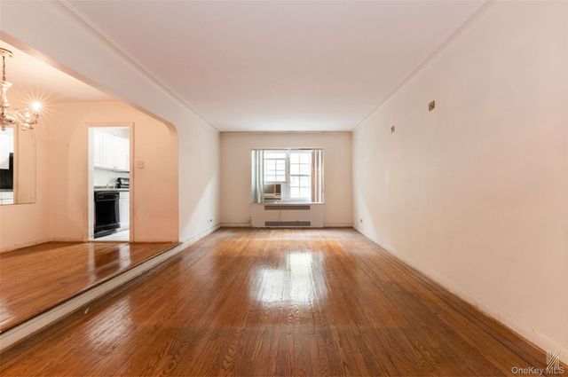 35-24 78th Street B24, Jackson Heights, NY 11372