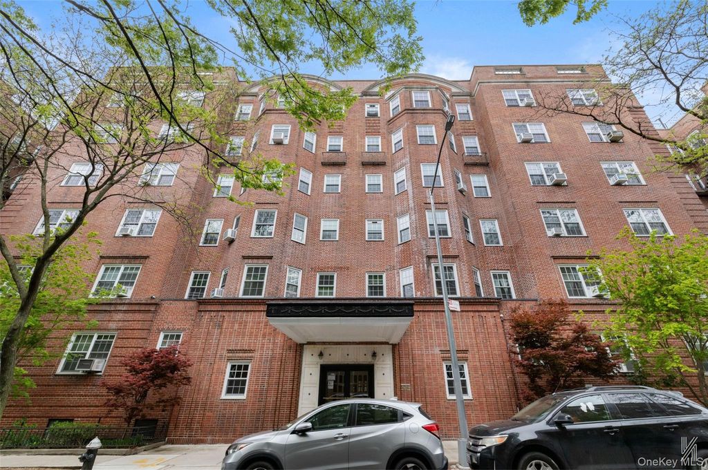 35-24 78th Street B24, Jackson Heights, NY 11372