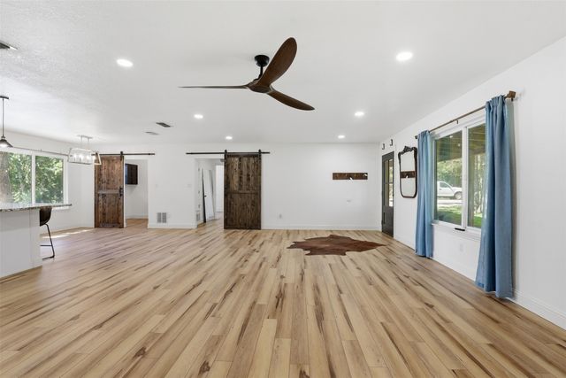 31424 N US Highway 281, Lipan, TX 76462