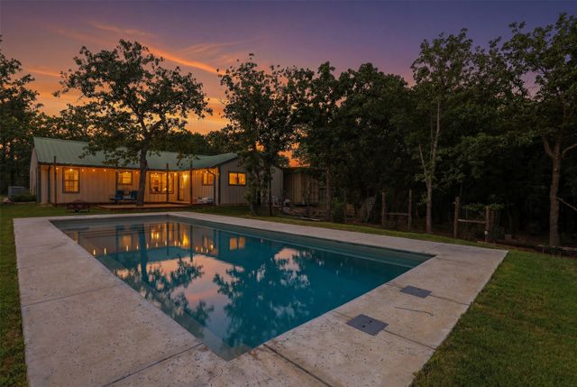 31424 N US Highway 281, Lipan, TX 76462