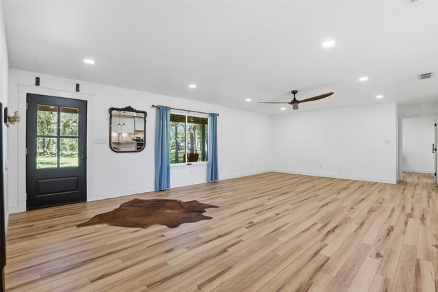 31424 N US Highway 281, Lipan, TX 76462