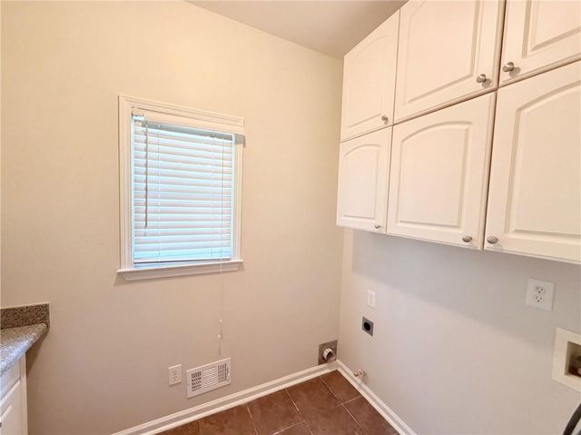 1872 Bakers Mill Road, Dacula, GA 30019