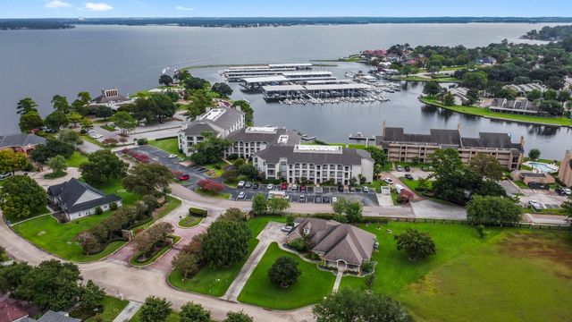 12800 Melville Drive A313, Montgomery, TX 77356