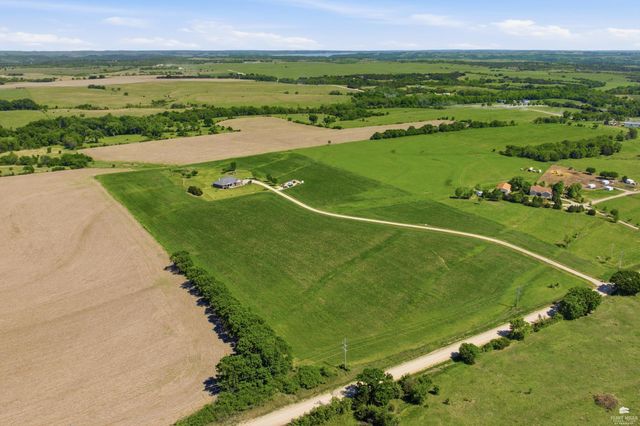 9500 Condray Road, Manhattan, KS 66503