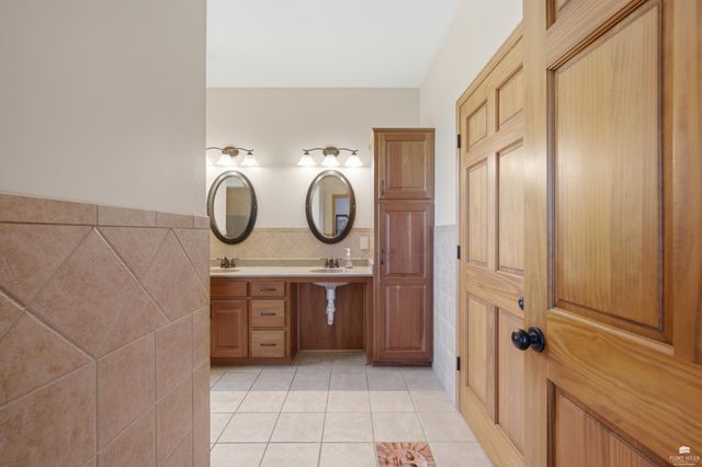 9500 Condray Road, Manhattan, KS 66503