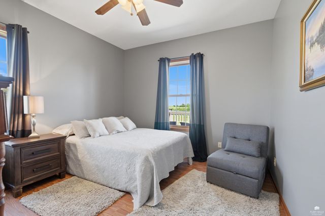 9500 Condray Road, Manhattan, KS 66503