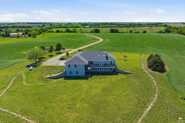 9500 Condray Road, Manhattan, KS 66503