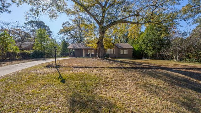 3704 E Britt David Road, Columbus, GA 31909