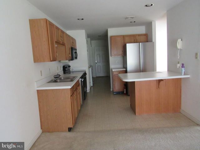 777 BLOSSOM HILL LN, Dallastown, PA 17313