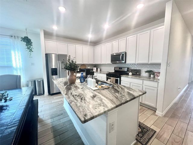 31311 Horseshoe Meadow Bend Lane, Fulshear, TX 77441