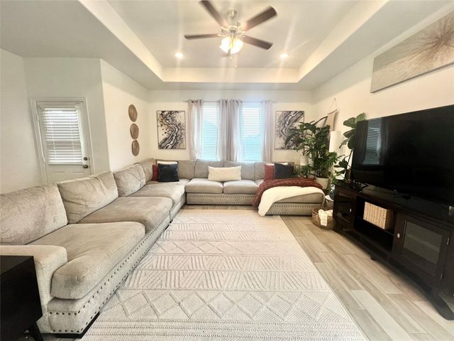 31311 Horseshoe Meadow Bend Lane, Fulshear, TX 77441