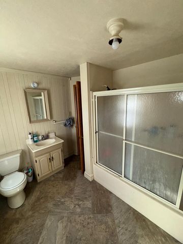 1009 RED OAK LANE, Appleton, WI 54915