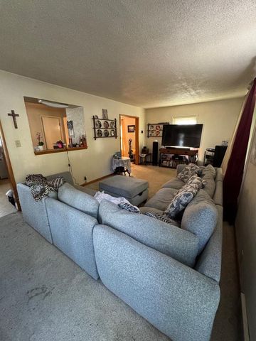 1009 RED OAK LANE, Appleton, WI 54915