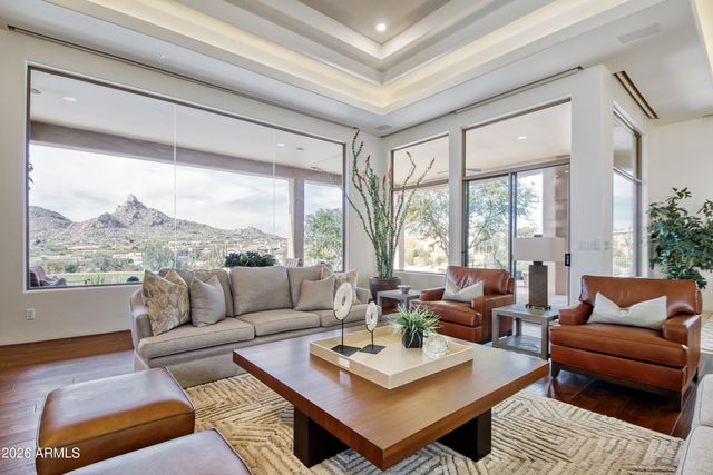 10772 E YEARLING Drive, Scottsdale, AZ 85255