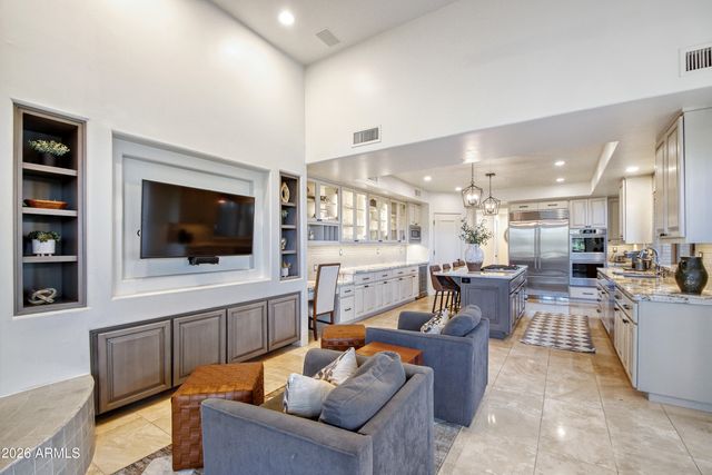 10772 E YEARLING Drive, Scottsdale, AZ 85255