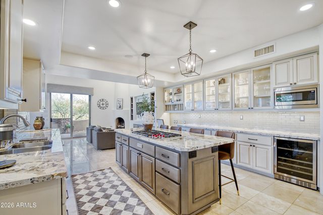 10772 E YEARLING Drive, Scottsdale, AZ 85255