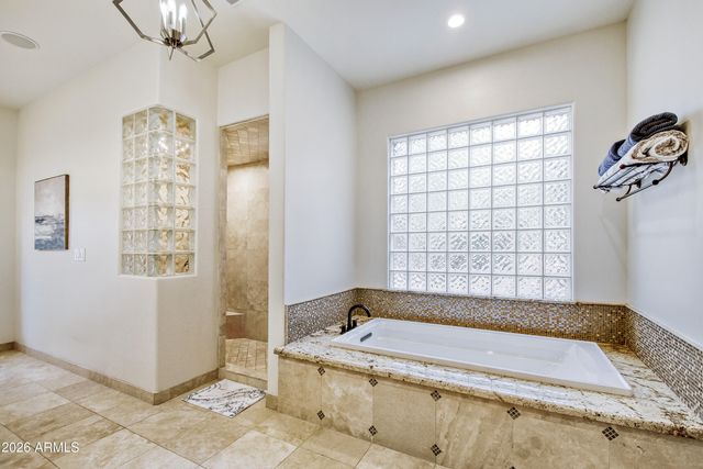 10772 E YEARLING Drive, Scottsdale, AZ 85255