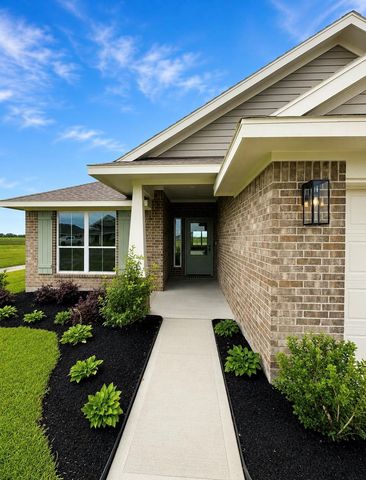 2064 Emerald Lake Trail, Dayton, TX 77535