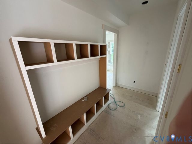 1559 Smokey Ridge Rd, Maidens, VA 23102