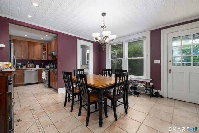 276 Humphrey Street, New Haven, CT 06511
