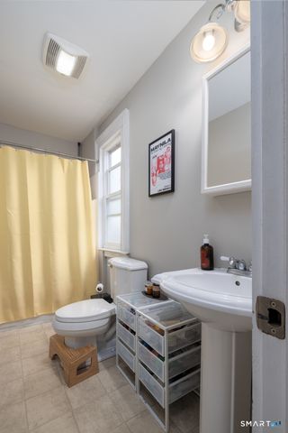 276 Humphrey Street, New Haven, CT 06511