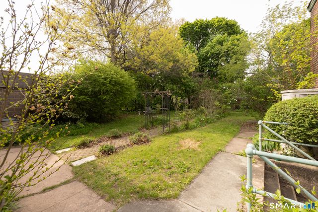 276 Humphrey Street, New Haven, CT 06511