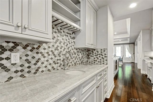 631 W Longden Avenue, Arcadia, CA 91007