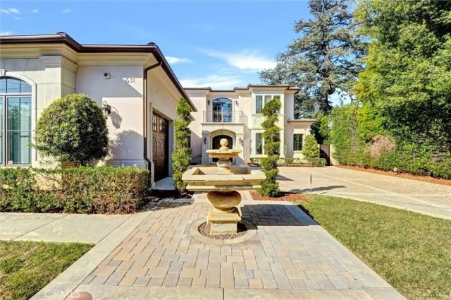 631 W Longden Avenue, Arcadia, CA 91007