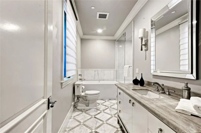 631 W Longden Avenue, Arcadia, CA 91007