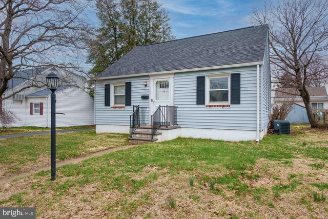 213 DECALB AVE, Wilmington, DE 19804