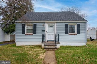 213 DECALB AVE, Wilmington, DE 19804