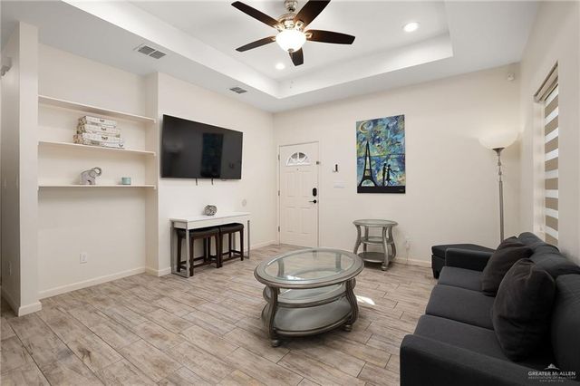 1101 W Sunset Valley Street, Mission, TX 78573