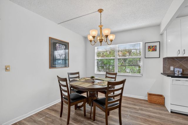 3080 Cornwall D, Boca Raton, FL 33434