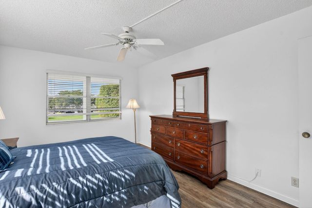 3080 Cornwall D, Boca Raton, FL 33434