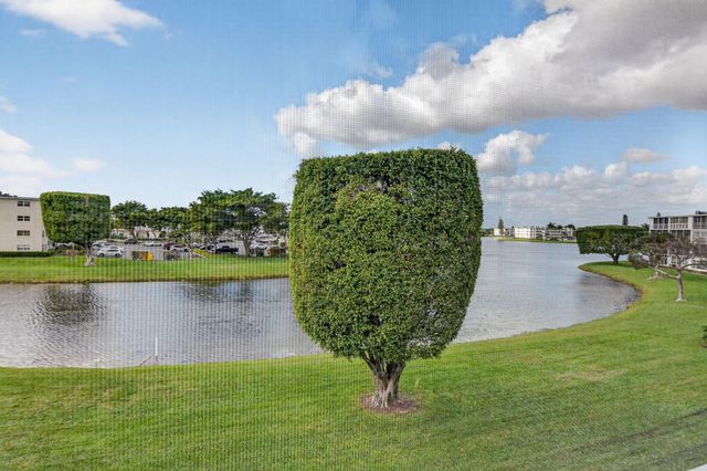 3080 Cornwall D, Boca Raton, FL 33434