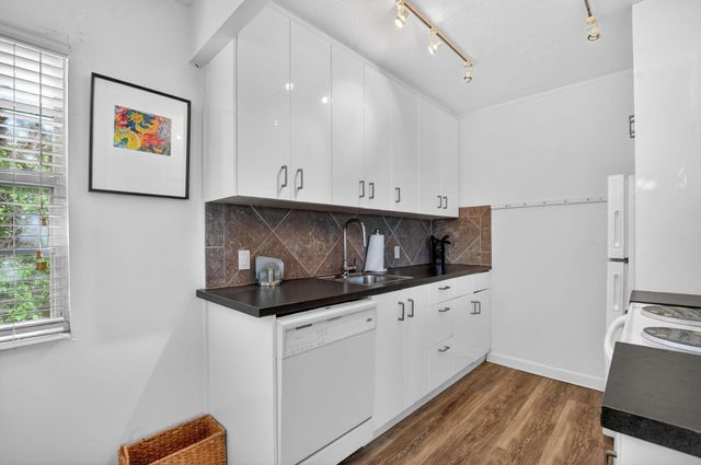 3080 Cornwall D, Boca Raton, FL 33434