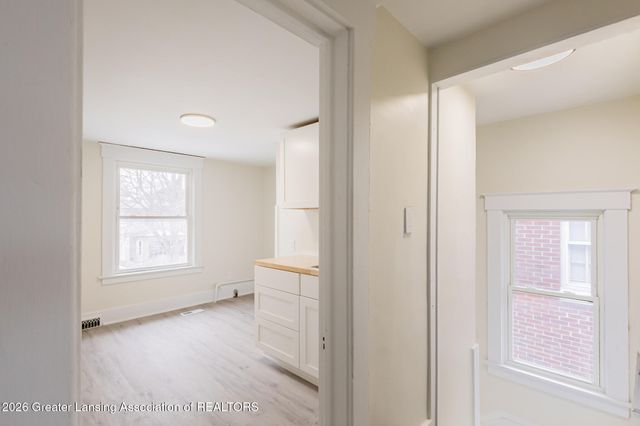 1027 Britten Avenue, Lansing, MI 48910