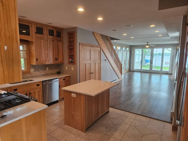 11287 Ullrey Drive, Vicksburg, MI 49097