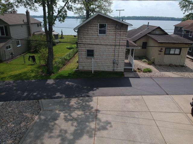 11287 Ullrey Drive, Vicksburg, MI 49097