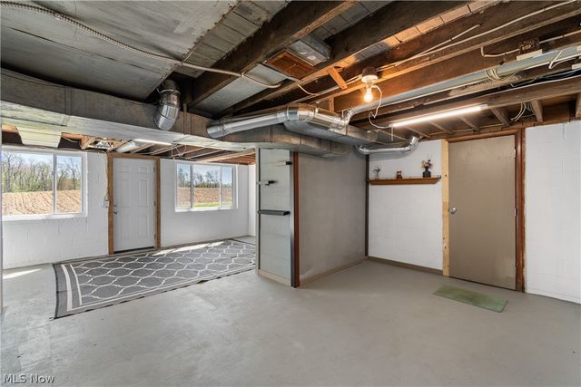 5261 Dailey Road, New Franklin, OH 44319