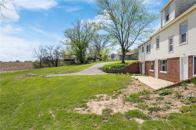 5261 Dailey Road, New Franklin, OH 44319