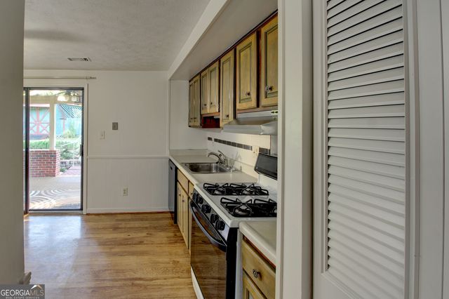 612 Tower Road, Peachtree City, GA 30269